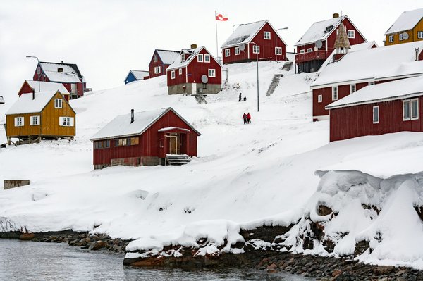 Où découvrir les traditions de la culture inuite au Groenland : visites et activités recommandées ?
